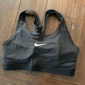 black nike bra